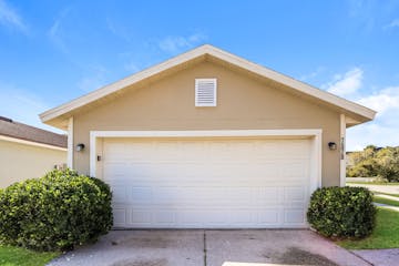 7878 Cherry Blossom Dr S Jacksonville, FL 32216